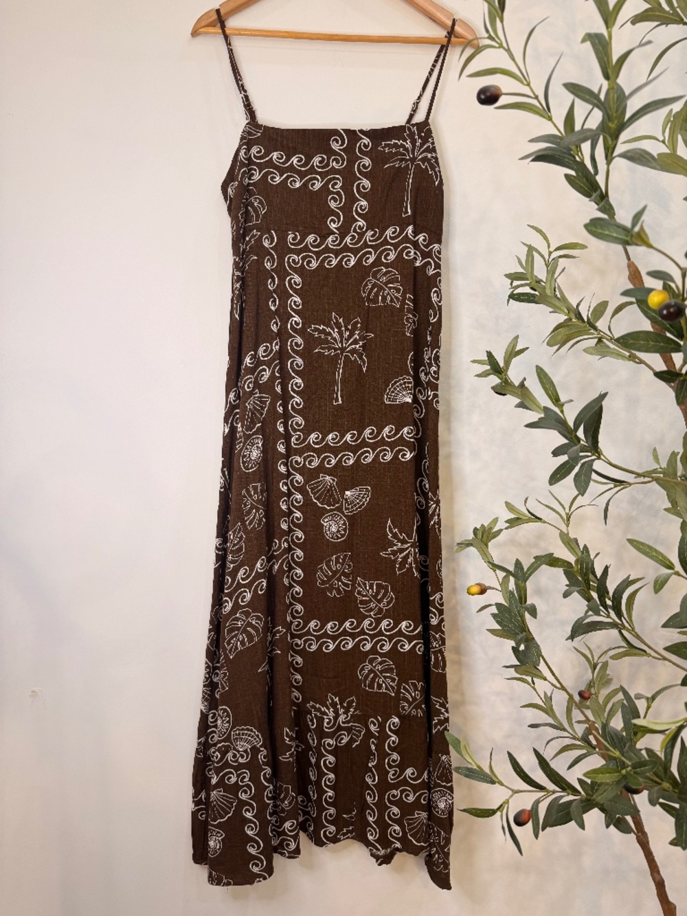 Label of Love NWT Chocolate Tropical Linen Blend Maxi Dress M